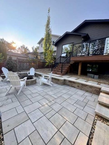 10 Somerside Manor Sw, Calgary, AB - Outdoor With Deck Patio Veranda