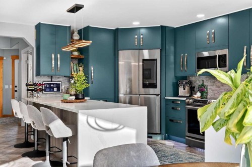 61 Somerset Crescent Sw, Calgary, AB - Indoor