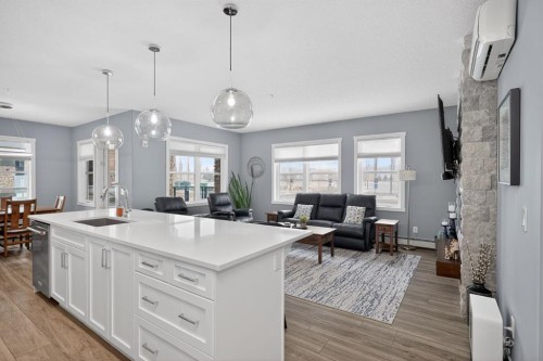 105-55 Wolf Hollow Crescent Se, Calgary, AB - Indoor