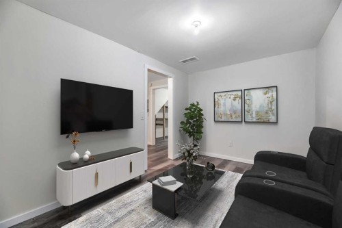 29-131 Templehill Drive Ne, Calgary, AB - Indoor Photo Showing Living Room