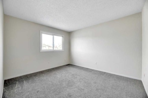 29-131 Templehill Drive Ne, Calgary, AB - Indoor Photo Showing Other Room