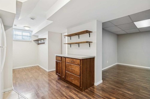 5415 Centre A Street Ne, Calgary, AB - Indoor