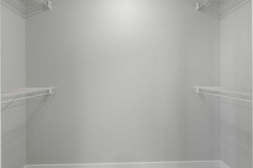 1465 Rangeview Drive Se, Calgary, AB - Indoor With Storage