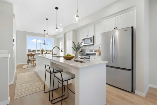 1465 Rangeview Drive Se, Calgary, AB - Indoor Photo Showing Kitchen With Upgraded Kitchen