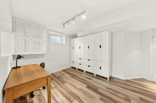 228 Riverside Close Se, Calgary, AB - Indoor