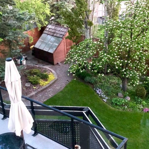 228 Riverside Close Se, Calgary, AB - Outdoor