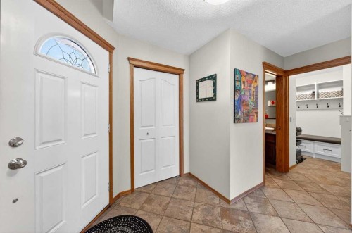 228 Riverside Close Se, Calgary, AB - Indoor Photo Showing Other Room