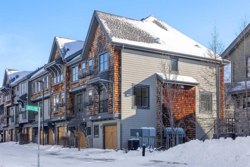 455 Ascot Circle Sw, Calgary, AB - Outdoor