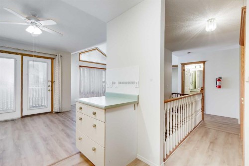 36 Del Monica Villas Ne, Calgary, AB - Indoor Photo Showing Other Room
