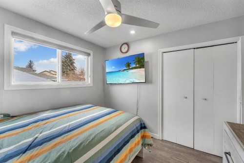 55 Castleglen Way Ne, Calgary, AB - Indoor Photo Showing Bedroom