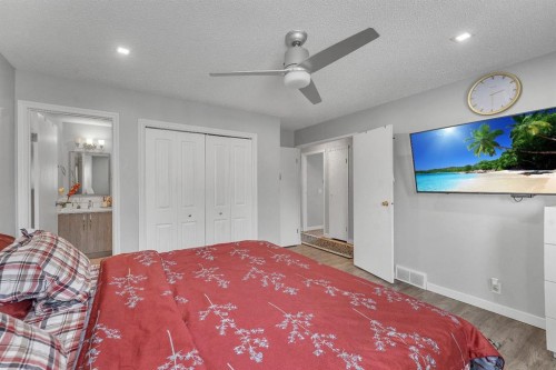 55 Castleglen Way Ne, Calgary, AB - Indoor Photo Showing Bedroom