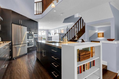 448 13 Street Nw, Calgary, AB - Indoor Photo Showing Kitchen With Stainless Steel Kitchen