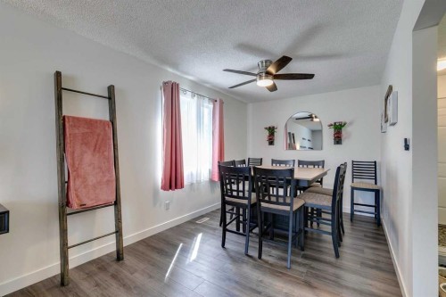 14692 Deer Ridge Drive Se, Calgary, AB - Indoor Photo Showing Dining Room