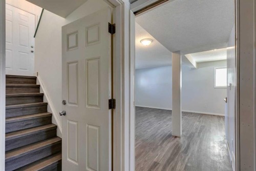 14692 Deer Ridge Drive Se, Calgary, AB - Indoor Photo Showing Other Room
