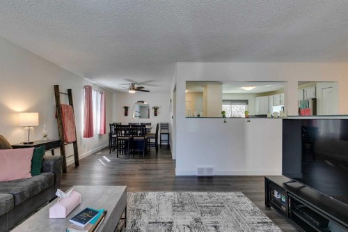 14692 Deer Ridge Drive Se, Calgary, AB - Indoor Photo Showing Living Room