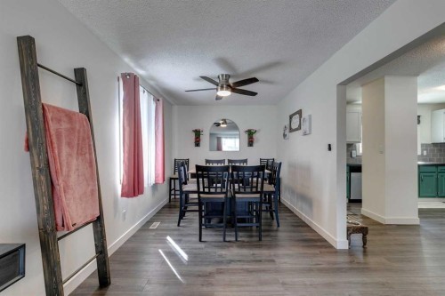14692 Deer Ridge Drive Se, Calgary, AB - Indoor Photo Showing Dining Room