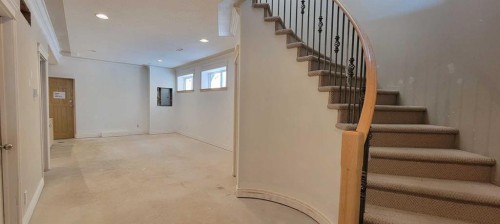 1611 33 Avenue Sw, Calgary, AB 