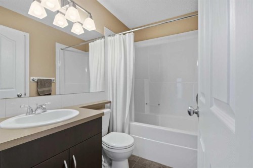 35 Sage Hill Way Nw, Calgary, AB - Indoor Photo Showing Bathroom