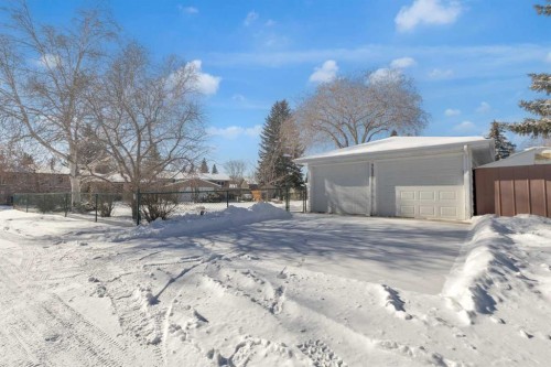 9628 Palisan Place Sw, Calgary, AB - Outdoor