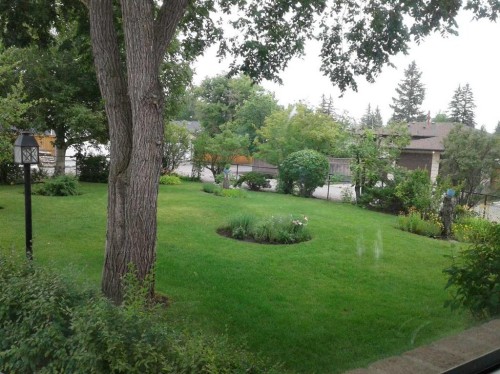 9628 Palisan Place Sw, Calgary, AB - Outdoor