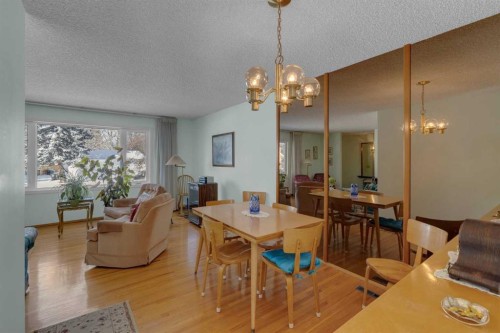 9628 Palisan Place Sw, Calgary, AB - Indoor