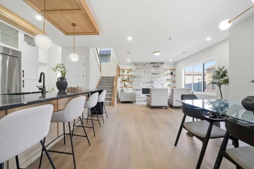 425 Watercrest Place, Chestermere, AB - Indoor Photo Showing Dining Room