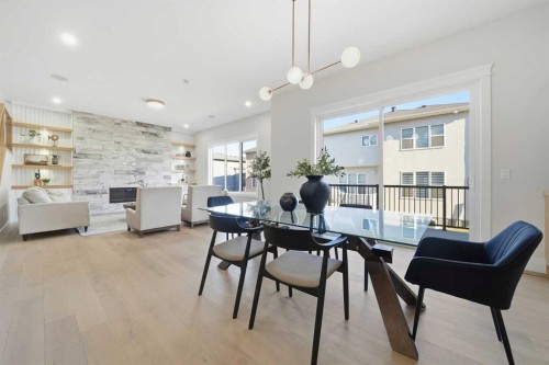 425 Watercrest Place, Chestermere, AB - Indoor Photo Showing Dining Room