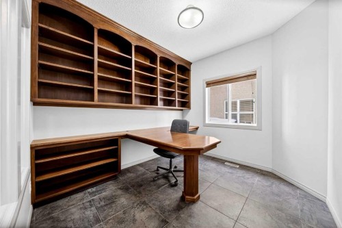 14 Springborough Crescent Sw, Calgary, AB - Indoor Photo Showing Office
