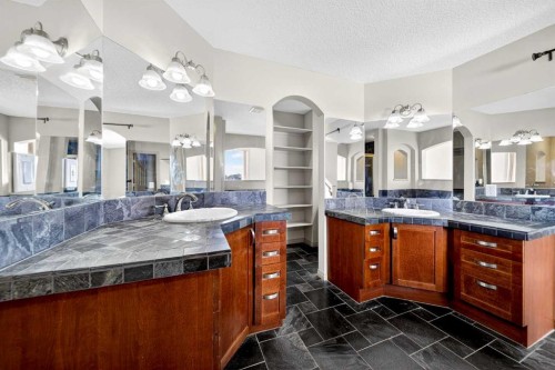 14 Springborough Crescent Sw, Calgary, AB - Indoor