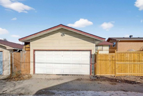 6003 Pinepoint Drive Ne, Calgary, AB - Outdoor With Exterior