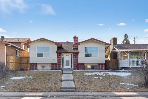 6003 Pinepoint Drive Ne, Calgary, AB - Outdoor With Facade