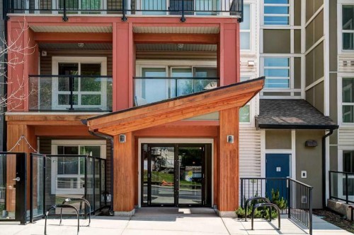 313-510 Edmonton Trail Ne, Calgary, AB - Outdoor With Balcony