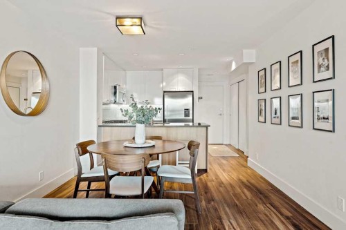 313-510 Edmonton Trail Ne, Calgary, AB - Indoor Photo Showing Dining Room