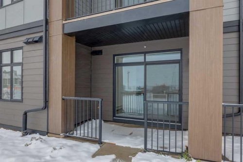 4111-200 Seton Circle Se, Calgary, AB - Outdoor With Exterior
