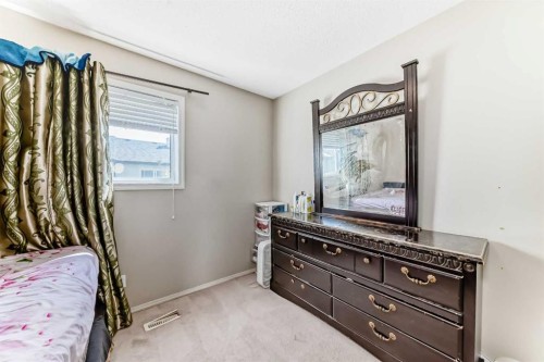 147 Saddlebrook Point Ne, Calgary, AB - Indoor Photo Showing Other Room