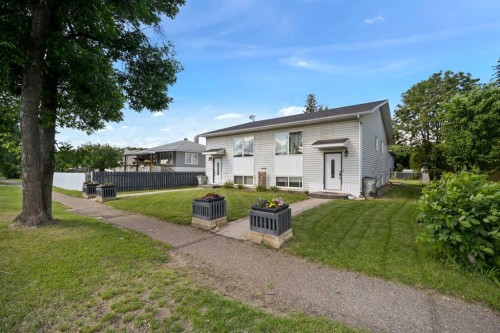 4908 54 Avenue, High Prairie, AB - Outdoor