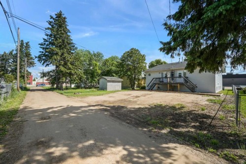 4908 54 Avenue, High Prairie, AB - Outdoor