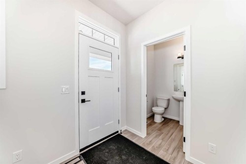 115 Montane Link Se, High River, AB - Indoor Photo Showing Other Room