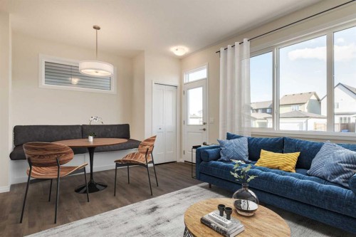 115 Montane Link Se, High River, AB - Indoor Photo Showing Living Room