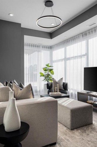 440-110 18A Street Nw, Calgary, AB - Indoor Photo Showing Living Room