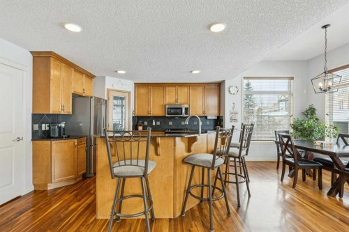 160 Sunset Close, Cochrane, AB - Indoor