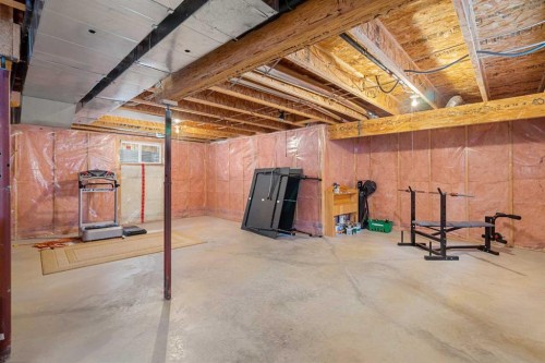 7945 Springbank Boulevard Sw, Calgary, AB - Indoor Photo Showing Basement