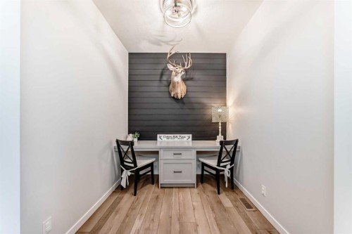 29 Cranbrook Mount Se, Calgary, AB - Indoor Photo Showing Other Room