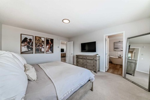 29 Cranbrook Mount Se, Calgary, AB - Indoor Photo Showing Bedroom