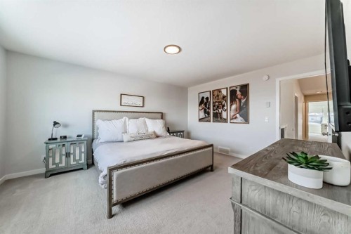 29 Cranbrook Mount Se, Calgary, AB - Indoor Photo Showing Bedroom