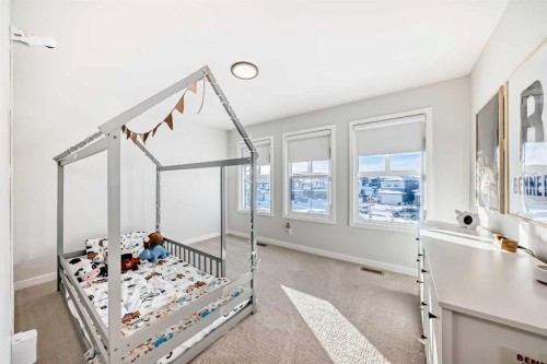 29 Cranbrook Mount Se, Calgary, AB - Indoor