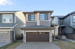 218 West Grove Lane SW Calgary, AB T3H 6E3