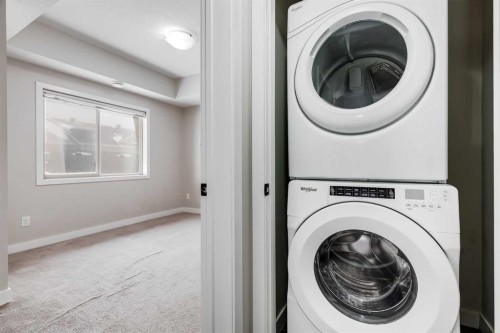 1511-2461 Baysprings Link Sw, Airdrie, AB - Indoor Photo Showing Laundry Room