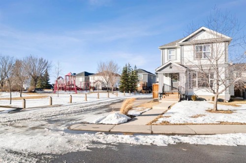 327 Copperstone Grove Se, Calgary, AB - Outdoor