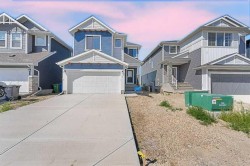 213 Clearview Court  Chestermere, AB T1X 3A7